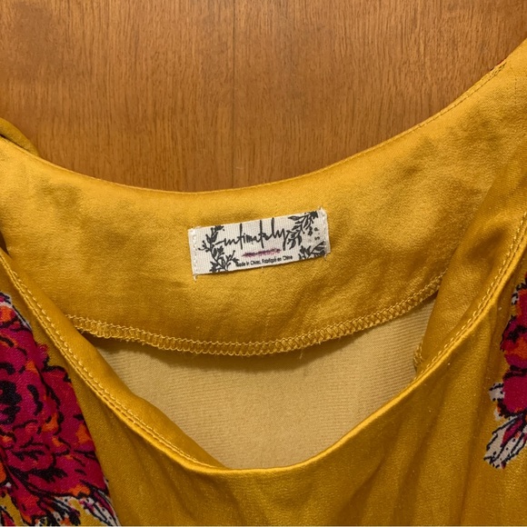 Free People Gold Floral Beaded Tank Small - Picture 2 of 4